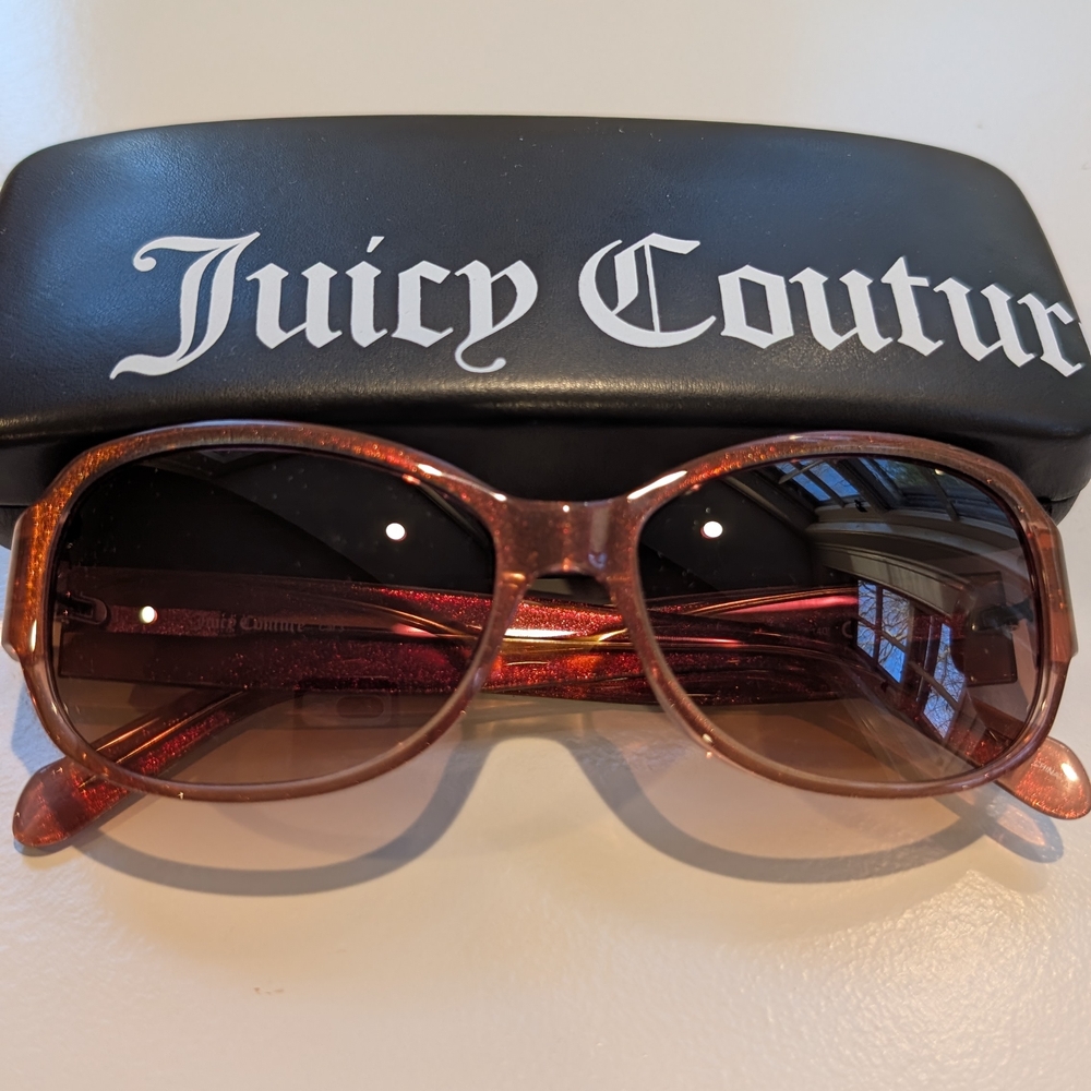 Juicy Couture Blush Sunglasses - Picture 2 of 3